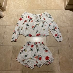 Floral shorts & shirt set